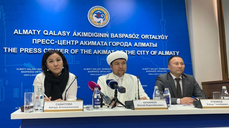 Среди служителей мечетей нет коррупционеров - главный имам Алматы