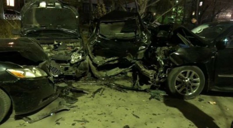 Lexus протаранил 5 авто: пострадавшая скончалась в больнице Караганды 