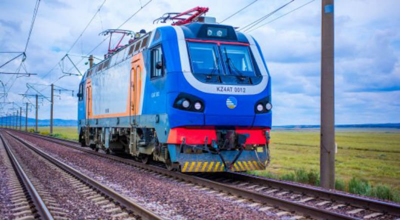 График движения поездов изменят в Казахстане