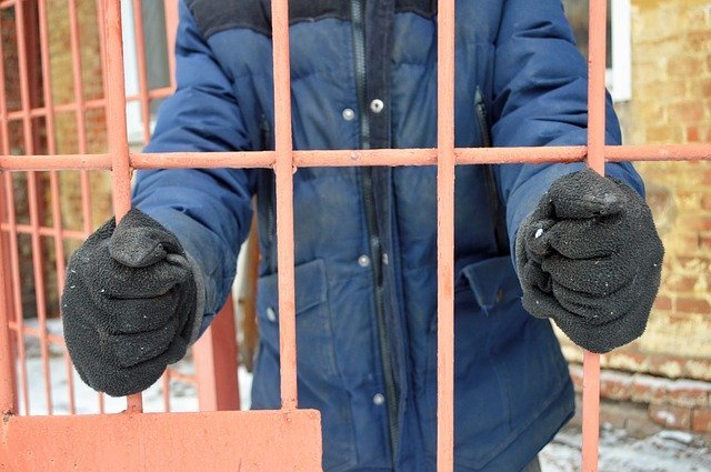 Разбойные нападения на АЗС: подозреваемый задержан в Алматы 