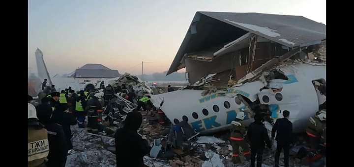 Опубликован список погибших при крушении самолета Bek Air