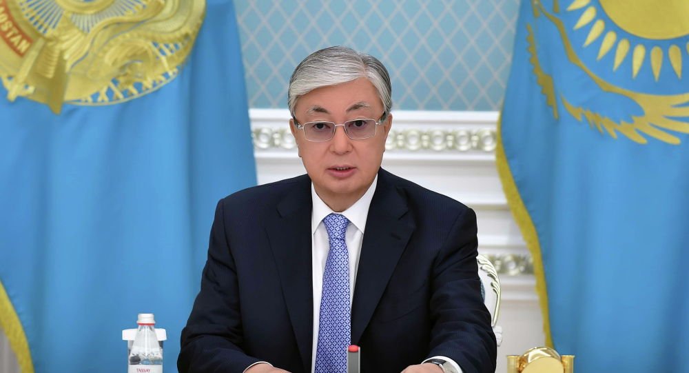 К.Токаев созвал экстренное совещание после крушения самолета в Алматы  