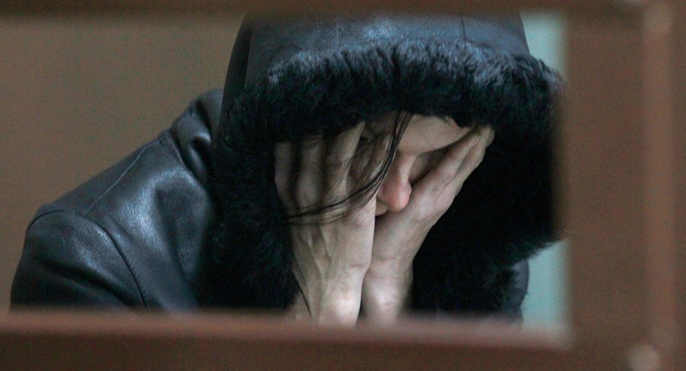 Вербовавший девушек для перевозки кокаина иностранец осужден в Караганде