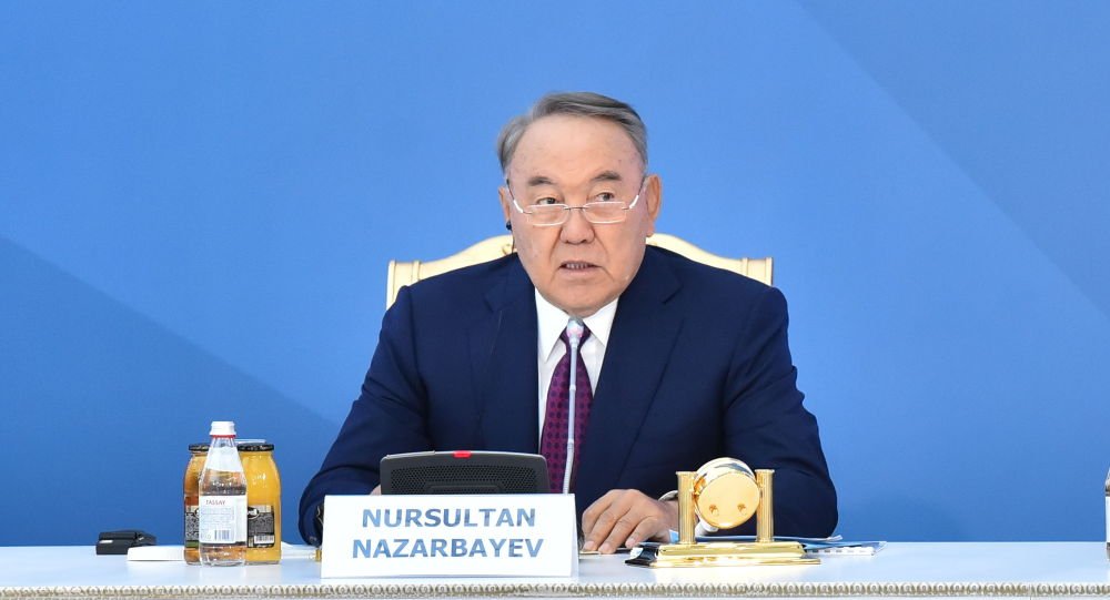 Назарбаев Медведевпен не туралы сөйлесті? 