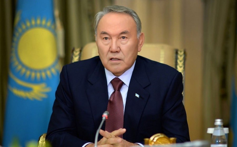 Нурсултан Назарбаев выступил с обращением к народу