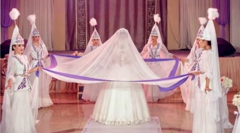 Со свадьбы - на карантин: заразившаяся коронавирусом женщина гостила в Узбекистане