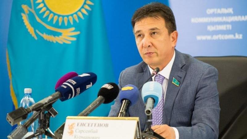 Депутат: Еліміздің негізгі қара жұмыс күші – өзбек болып тұр