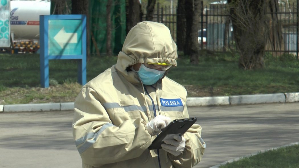 Алматыда 300-ге жуық полиция қызметкері қорғаныс кәстөмімен қамсыздандырылды
