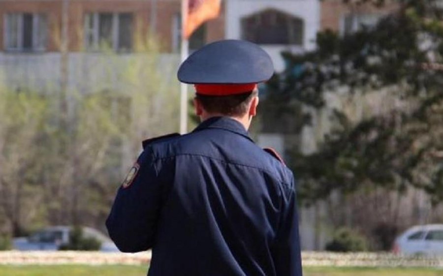 В Атырау трое полицейских заразились КВИ от задержанного 