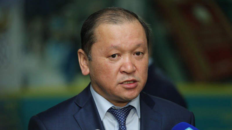 Задержку второй выплаты 42 500 тенге объяснил министр Нурымбетов