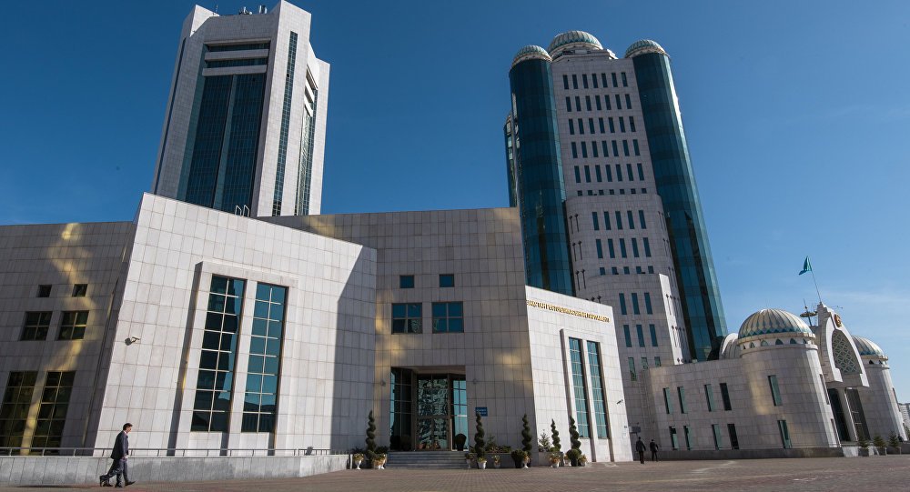 Сенат принял поправки в закон о парламентской оппозиции 