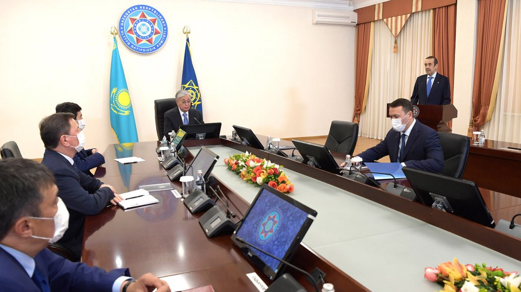 Президент Казахстана провел заседание коллегии КНБ 