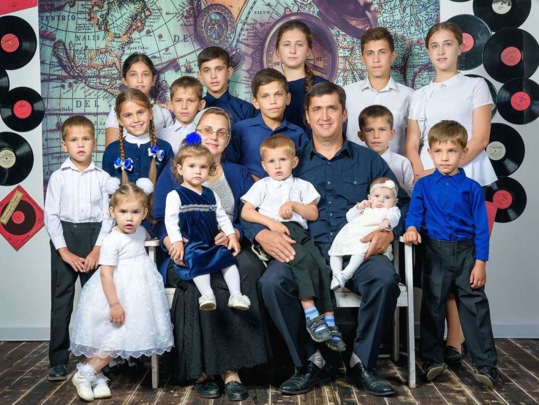 Шестнадцатый ребенок родился в самой многодетной семье Петропавловска 