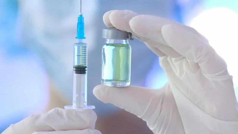 Вакцинаның қауіптілігі туралы мәліметтер ғылыми түрде дәлелдеген жоқ – дәрігер