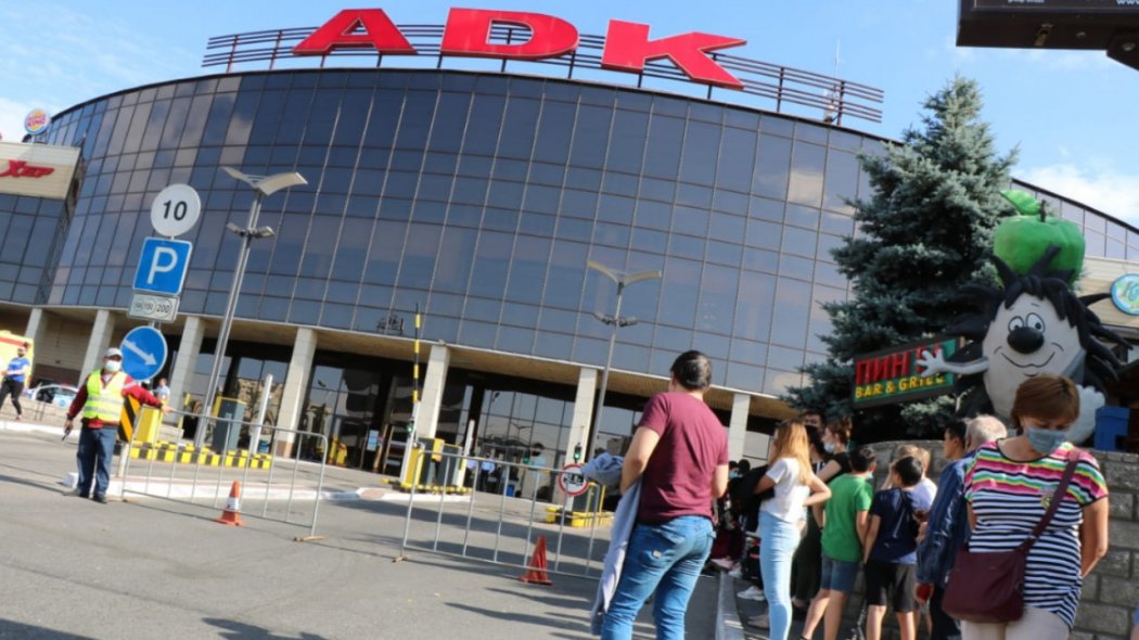 Посетителей торгового центра эвакуировали в Алматы