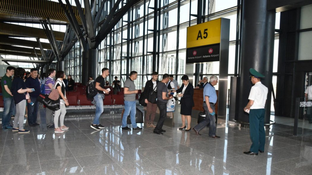 В Казахстане не зарегистрировано ни одного случая заражения КВИ среди пассажиров авиарейсов и железнодорожного транспорта