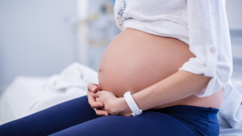 12 беременных и родивших казахстанок находятся в реанимации с КВИ