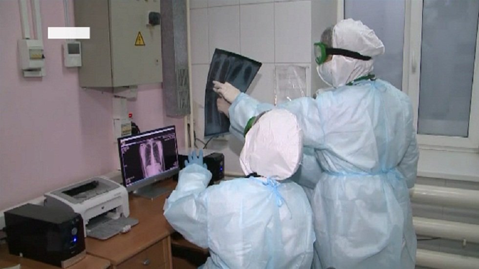 Медики вылечили пациента со стопроцентным поражением легких в Алматы 