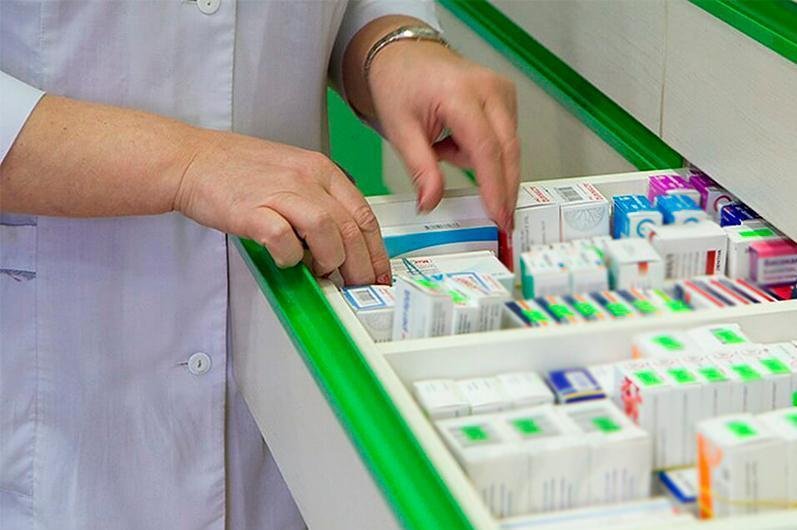 Женщина продавала лекарства без лицензии в Туркестанской области 