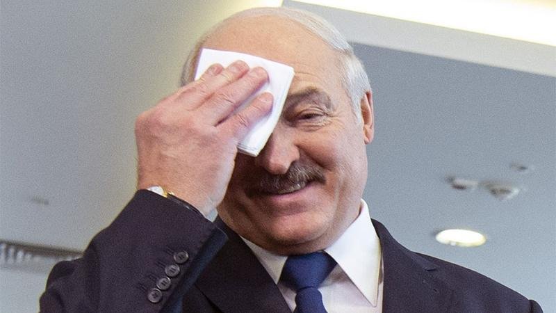 Елде коронавирус жоқ деген Лукашенконың өзі ауырып жатыр