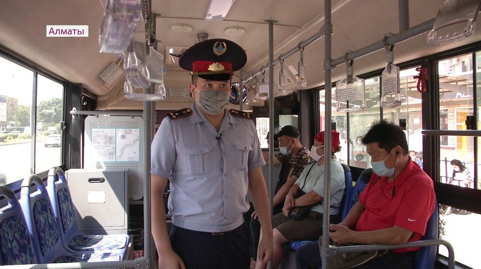 Алматыда автобус жүргізушілеріне маска тақпағаны үшін айыппұл салынды