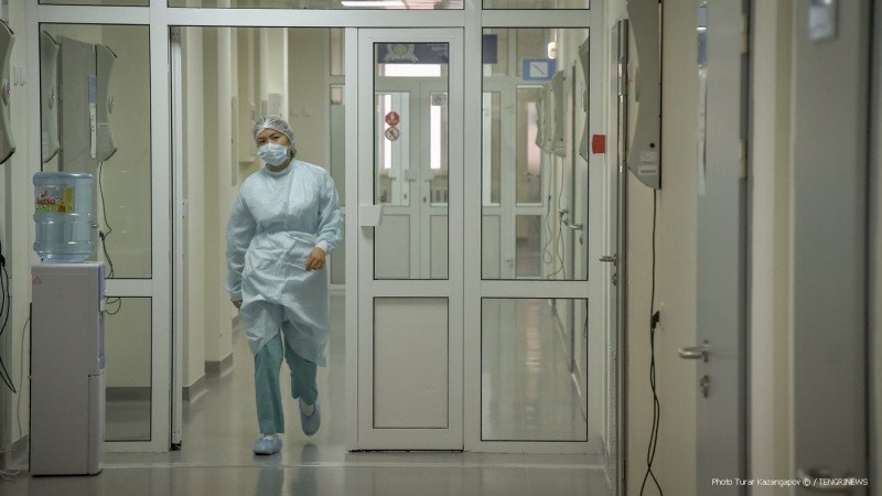 13 инфекционных больниц планируют построить в Казахстане