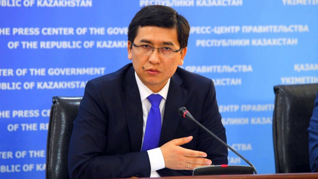 Зарплату преподавателей вузов повысят в Казахстане