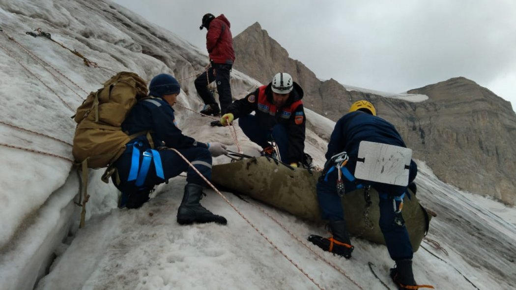 Тело погибшей женщины извлекли из ледника в Туркестанской области