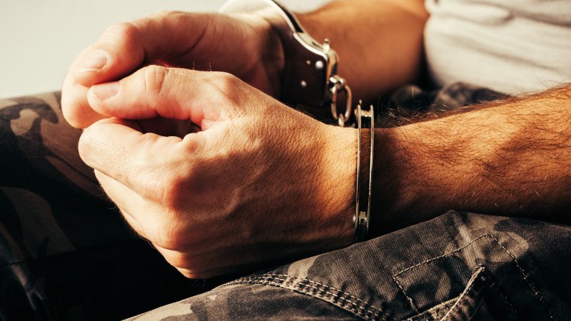 На 12 лет приговорили мужчину за приставание к малолетней в Караганде 