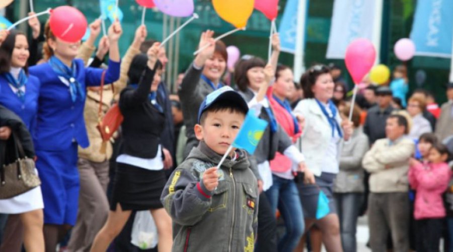 Численность населения Казахстана увеличилась на 1,3% за год
