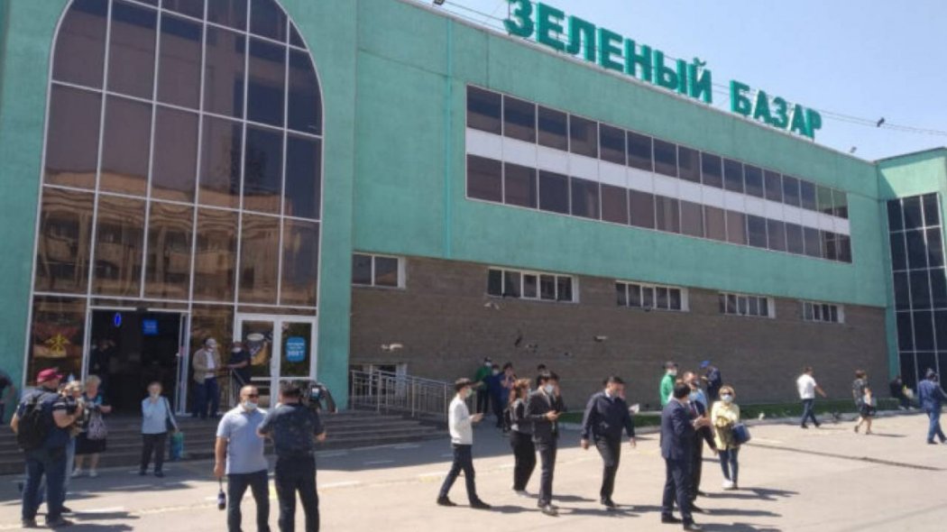 В Алматы закроют Зеленый базар