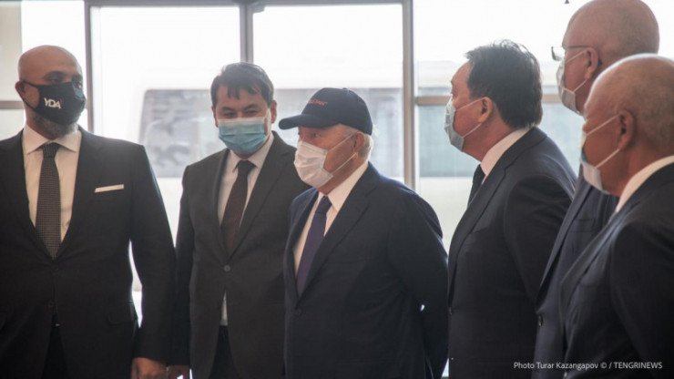Назарбаев принял участие в церемонии открытия аэропорта Туркестана