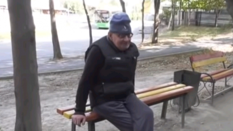 Дочь обманом выселила престарелого отца из квартиры в Алматы 