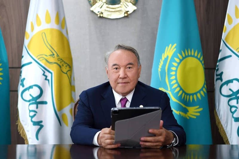 Елбасы Нұрсұлтан Назарбаев праймериздегі онлайн дауыс беруге қатысты