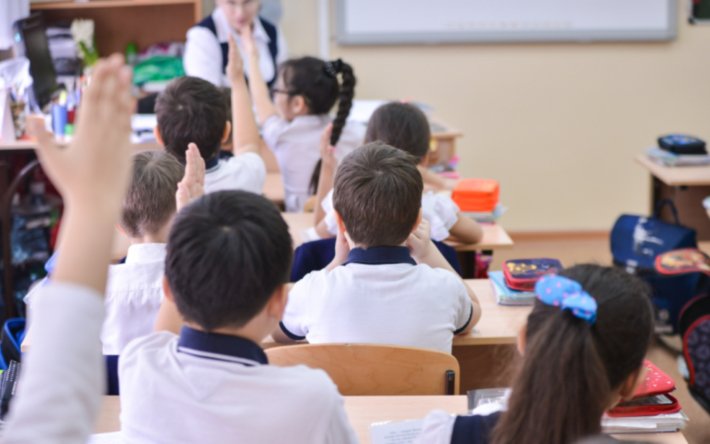 В каком формате будут обучаться казахстанские школьники во второй четверти 