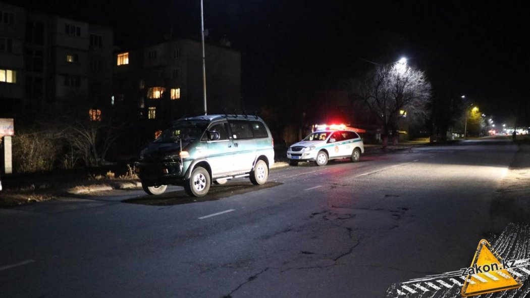 "Бросался под колеса": мужчину сбили насмерть в Алматинской области