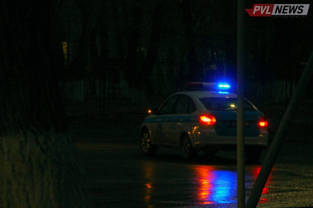 Три человека пострадали в результате столкновения BMW и "ВАЗ" в Павлодаре