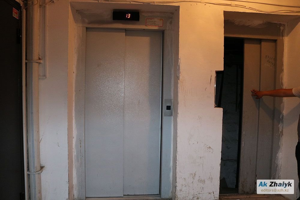 Виновного в гибели двух подростков в лифте освободили от наказания в Атырау 