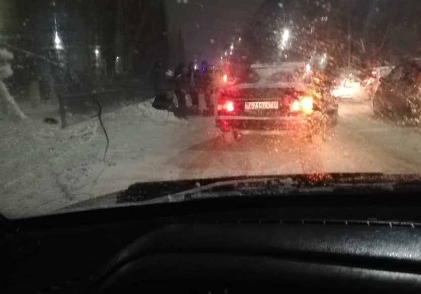 Подросток попал под колеса авто на пешеходном переходе в Павлодаре