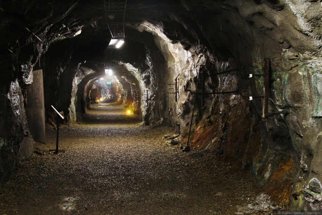 «АрселорМиттал Теміртау» шахтасында тағы апат: жер астына түскен бір жұмысшы табылмай жатыр
