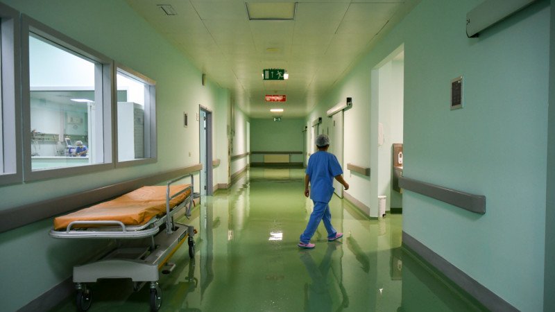 12 человек скончались от коронавируса и пневмонии в Казахстане