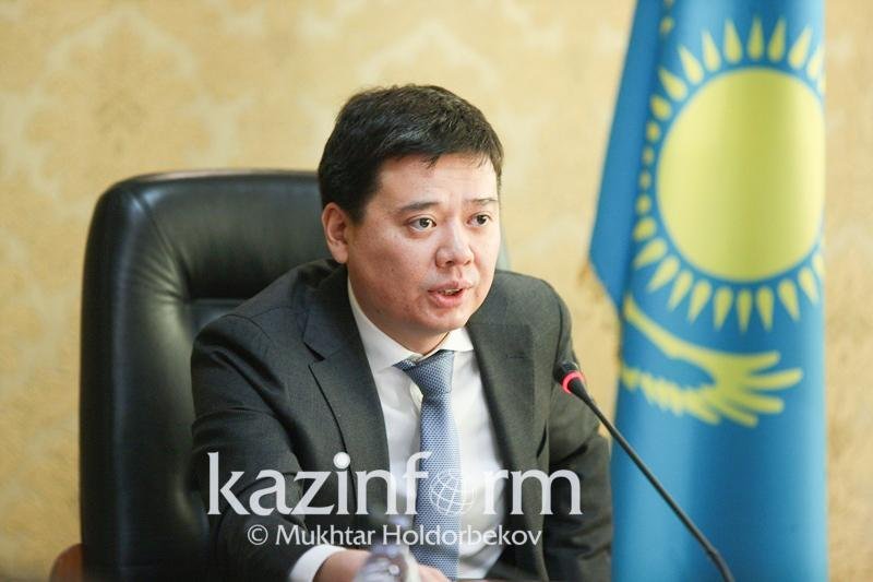 Шести партиям отказали в регистрации в Казахстане