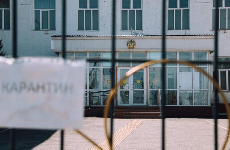 Нарушителям карантина будут отключать воду и свет в Алматы 