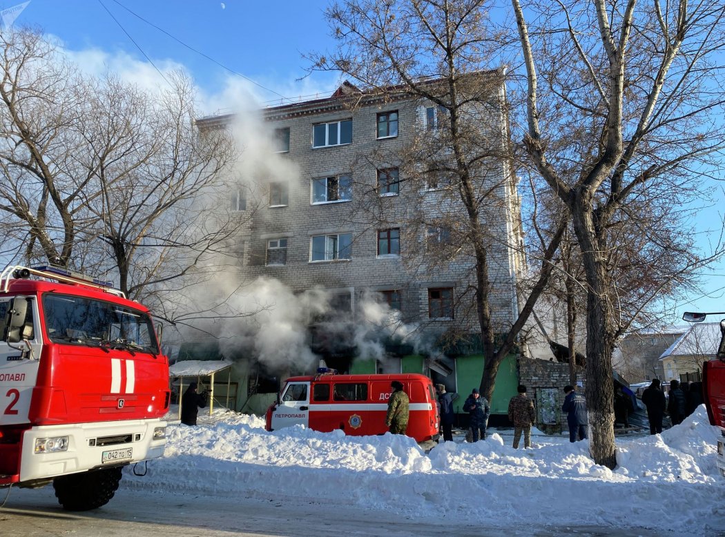 В Сети появилось видео взрыва общежития в Петропавловске