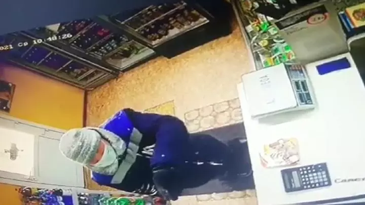 Продавщица дала отпор грабителю в Житикаре