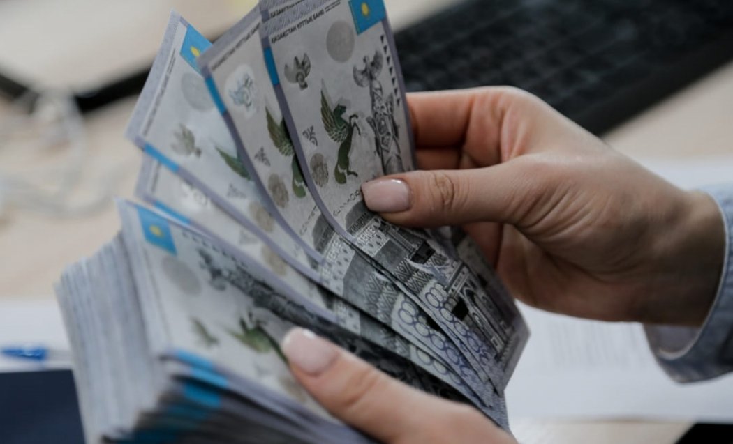 В Алматинской области бухгалтера подозревают в растрате 105 миллионов тенге