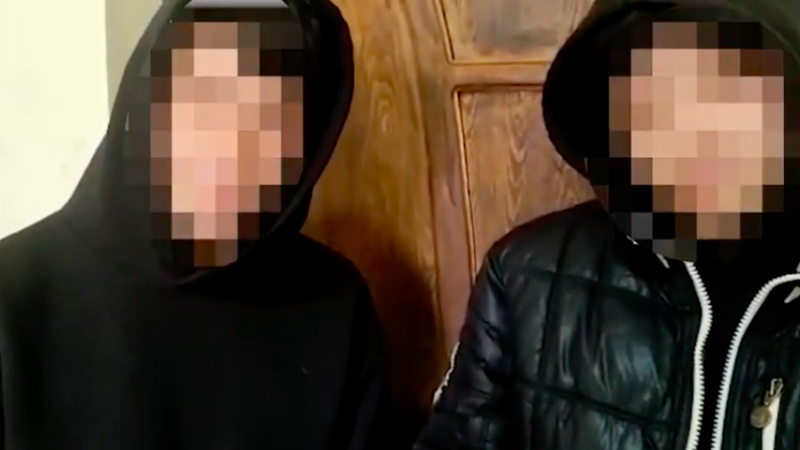 Влюбленных подростков, сбежавших из Тараза, нашли в Кыргызстане