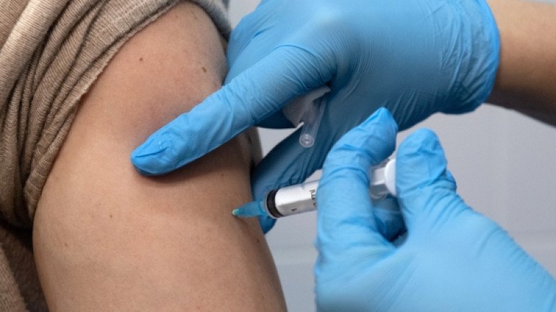 Министрлік вакцинадан кейін коронавирус жұқтыру дерегіне қатысты түсінік берді