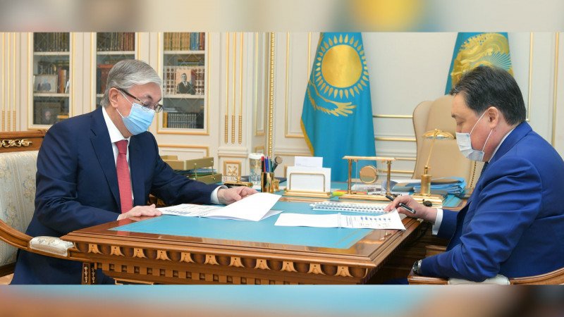 Касым-Жомарт Токаев принял премьер-министра Аскара Мамина