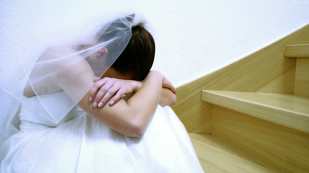 Невеста сбежала со свадьбы после визита мониторинговой группы в Павлодаре
